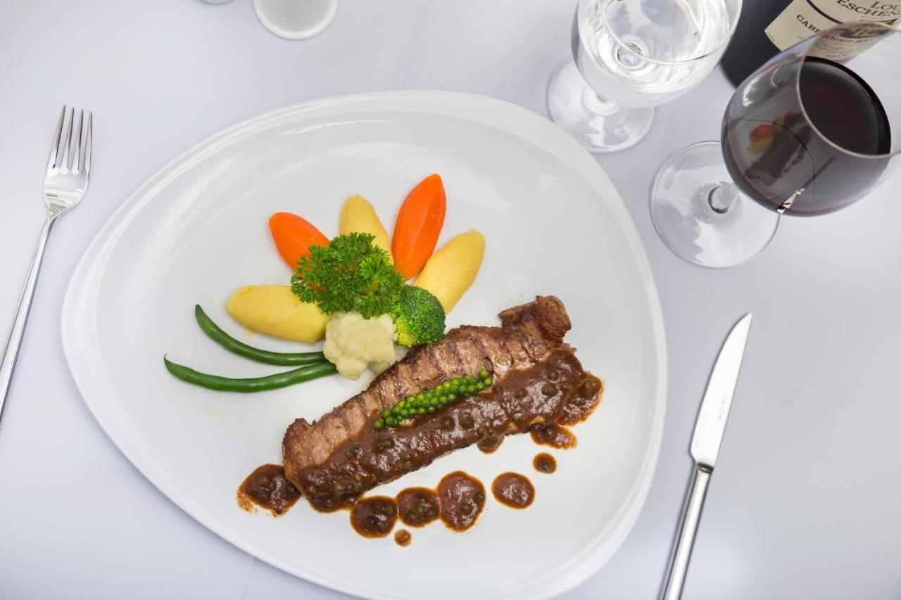 Cambana La Riviere Boutique Hotel Battambang Luaran gambar