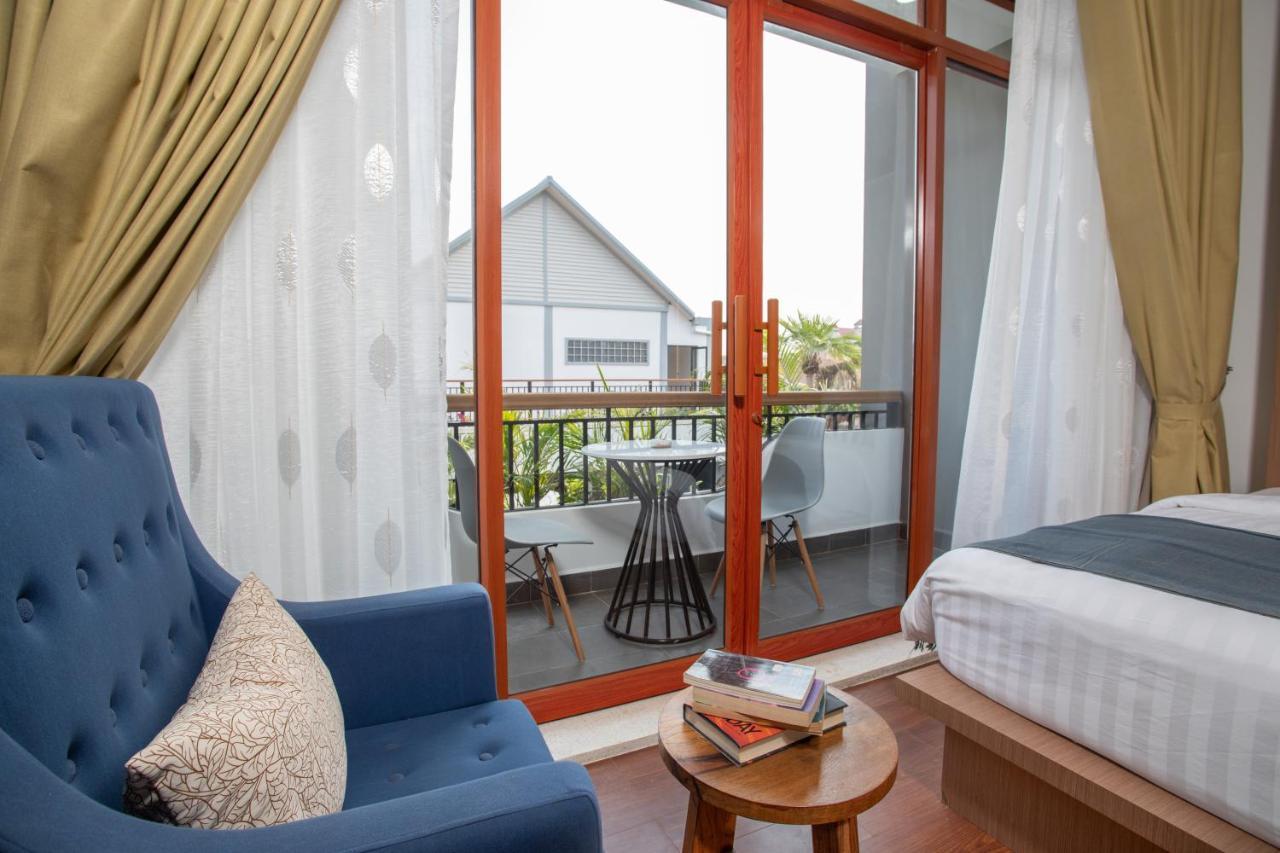 Cambana La Riviere Boutique Hotel Battambang Luaran gambar