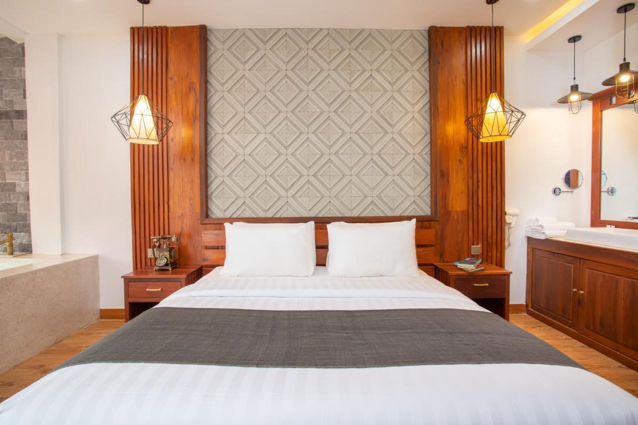 Cambana La Riviere Boutique Hotel Battambang Luaran gambar
