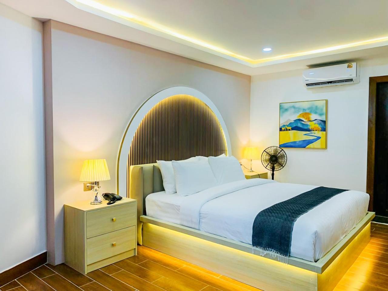 Cambana La Riviere Boutique Hotel Battambang Luaran gambar